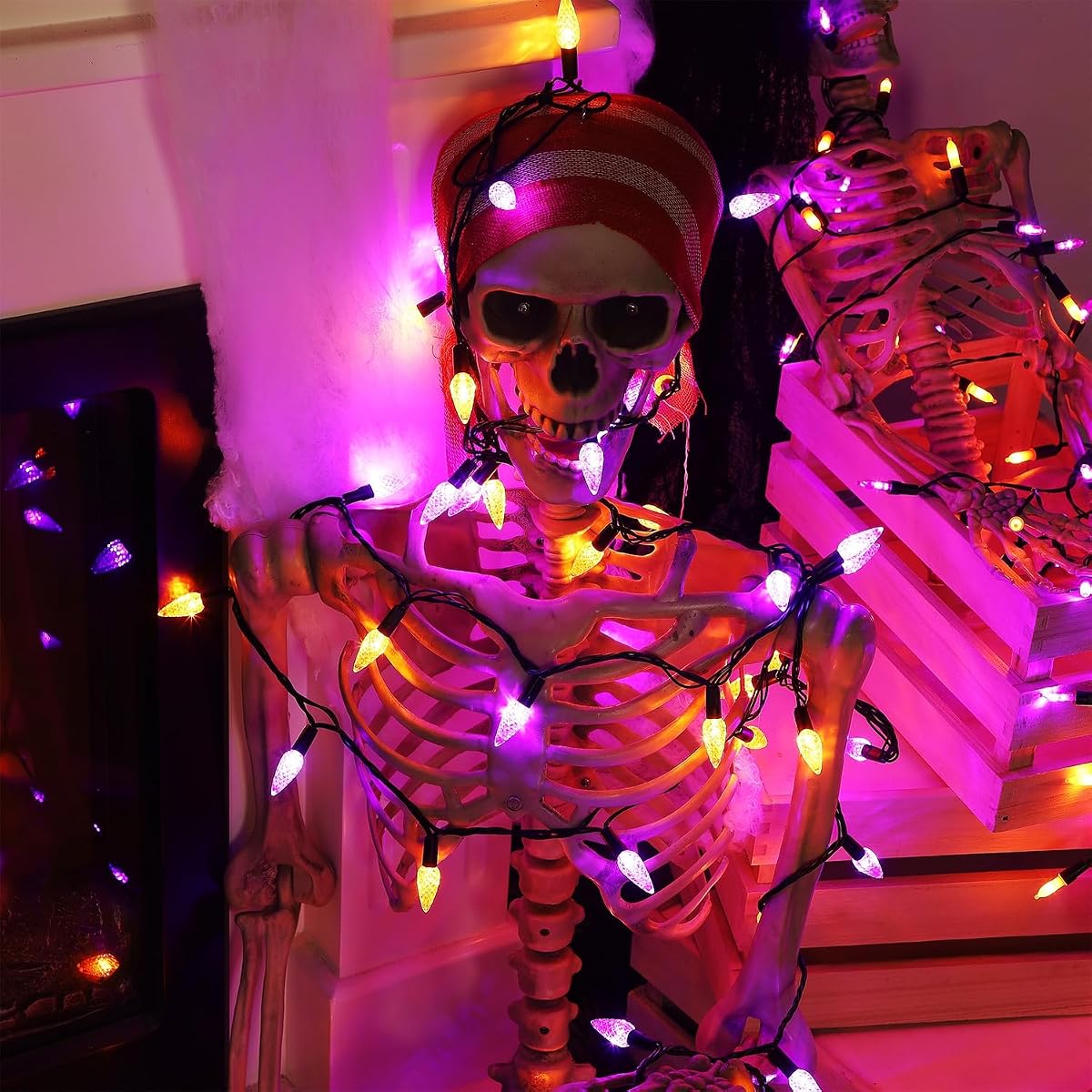 WATERGLIDE Halloween C6 String Lights, 33ft 100 LED Black Wire Fairy Lights with 29V Safe Adaptor, 8 Lighting Mode, Waterproof for Indoor Outdoor Patio Xmas Tree Party Decor, Orange & Purple - imagen de detalle 1