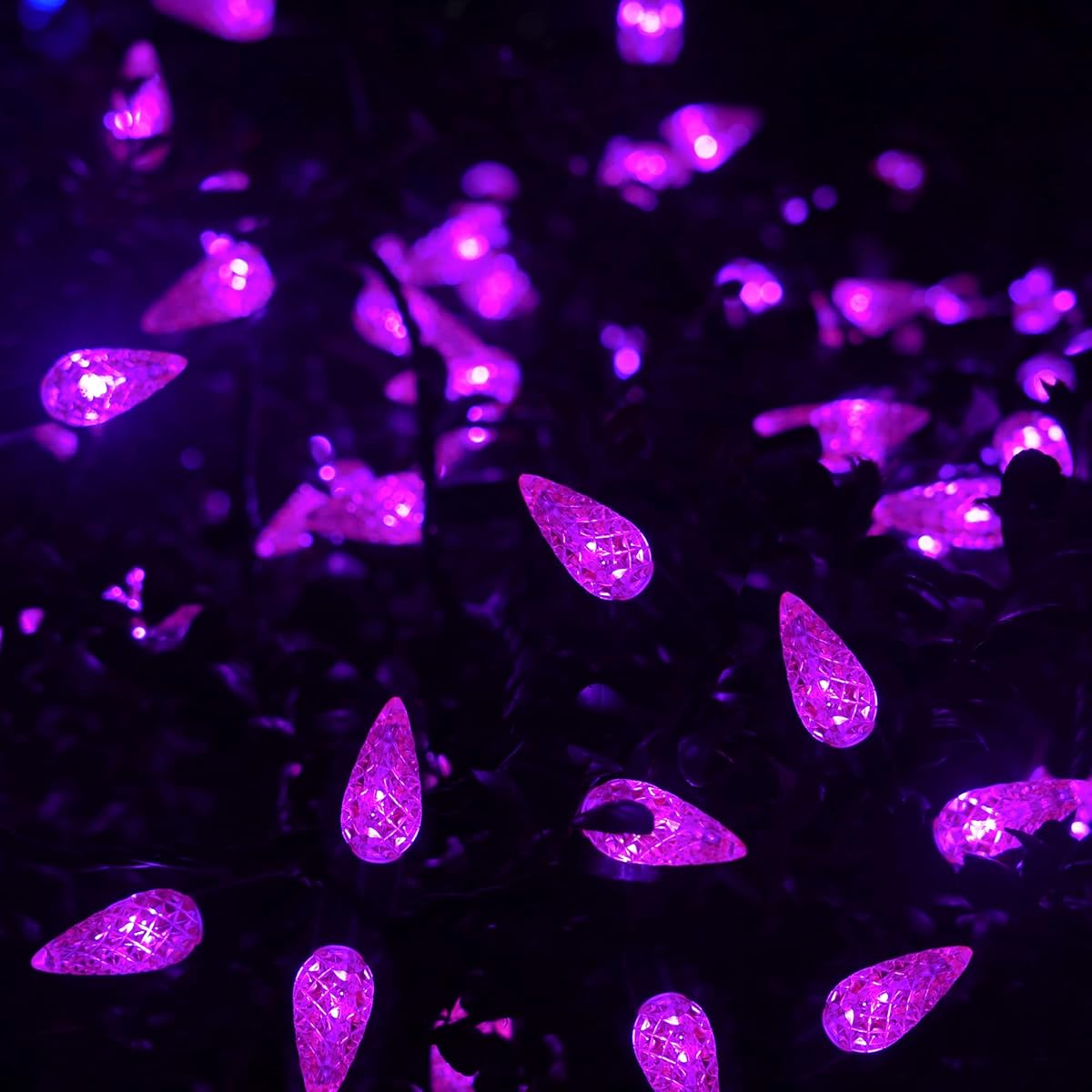 WATERGLIDE Halloween C6 String Lights, 33ft 100 LED Black Wire Fairy Lights with 29V Safe Adaptor, 8 Lighting Mode, Waterproof for Indoor Outdoor Patio Xmas Tree Party Decor, Purple - imagen de detalle 6